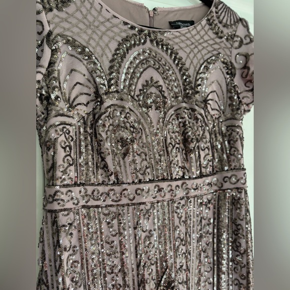 Mauve Mid-Length Beaded Dress 10P EUC Worn Once - Picture 4 of 6